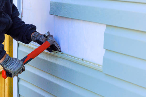 Reliable Emergency Siding Repair contractor in Wadsworth, IL by Creative Siding